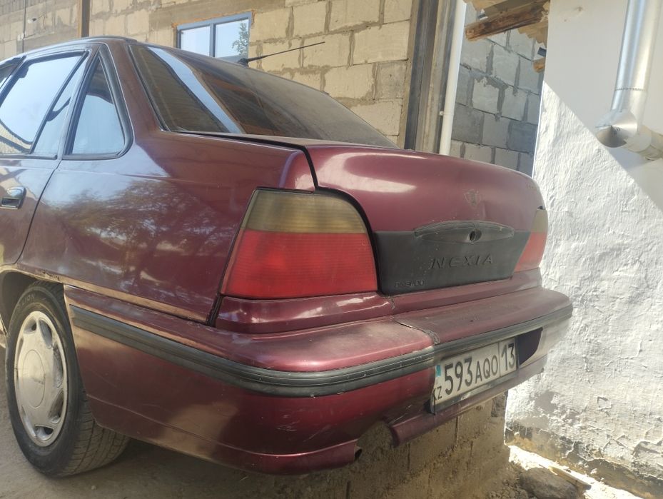 Автомобиль нексия 1