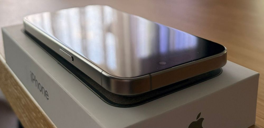 Apple Iphone 15 pro 128GB