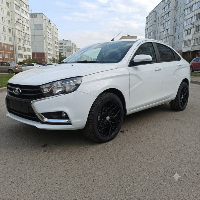 R15 PCD 4 *100 Комплект новых легкосплавных дисков DX522 BM