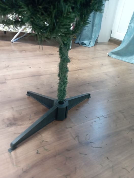 Елка искусственная