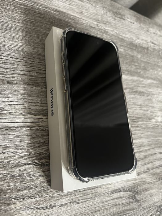 Продам Iphone 17 pro 256 gb