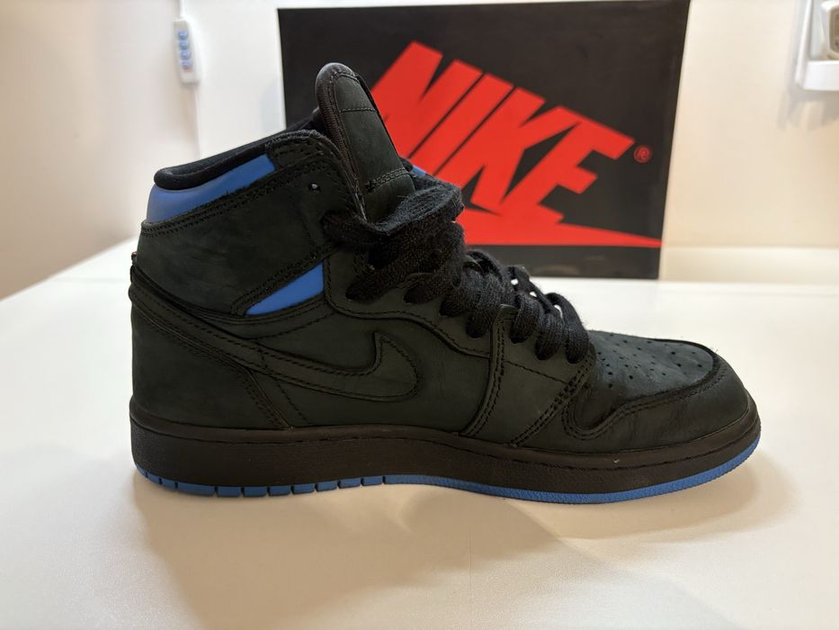 Air Jordan 1 Retro OG Q54
