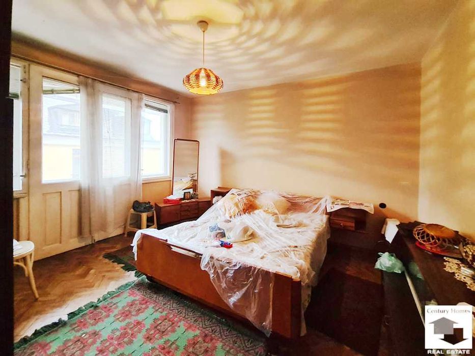 Продава се Многостаен апартамент в Велико Търново, Център - 113 кв.м за 1045 €/кв.м - Снимка #5