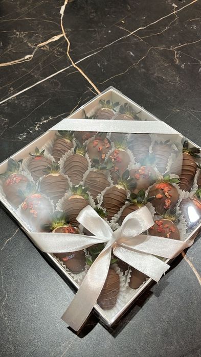 Клубника в шоколаде Боксы подарки