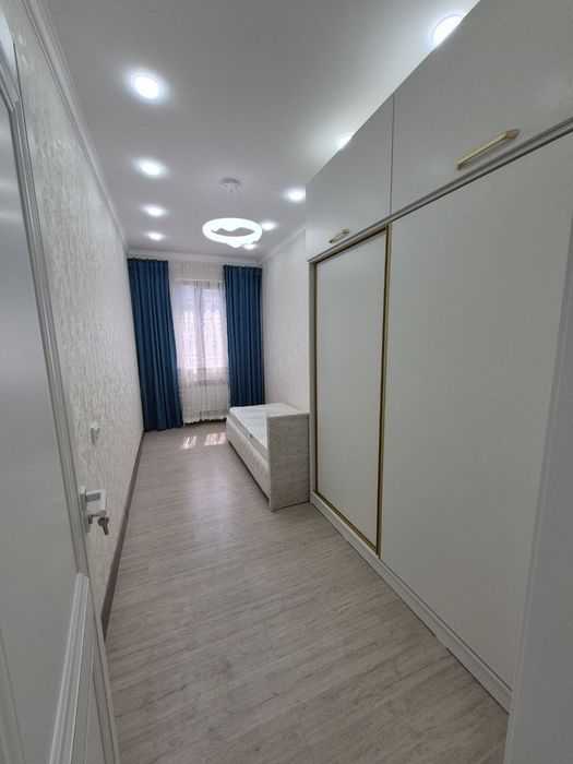 Себзор Гафур Гулом метрода 3 хонали  уй сотилади