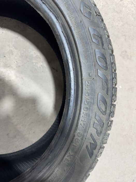 Продам зимнюю резину липучка