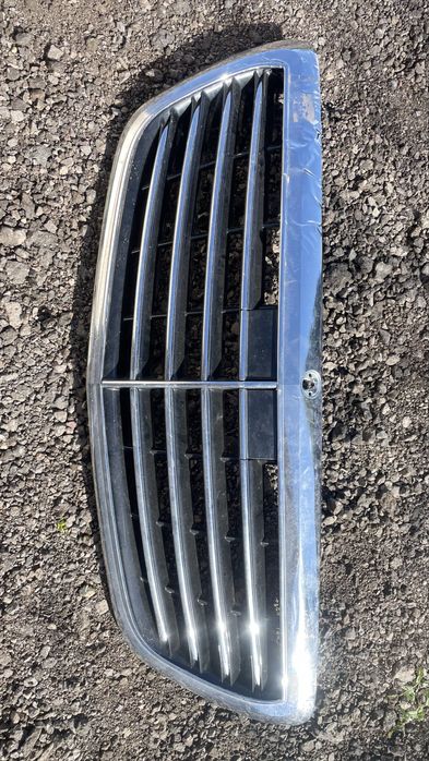 Решетка Мерседес W222