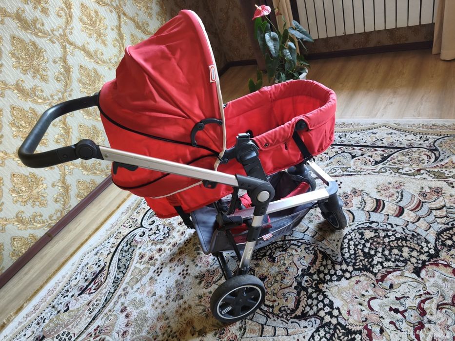 Продам коляску трансформер..