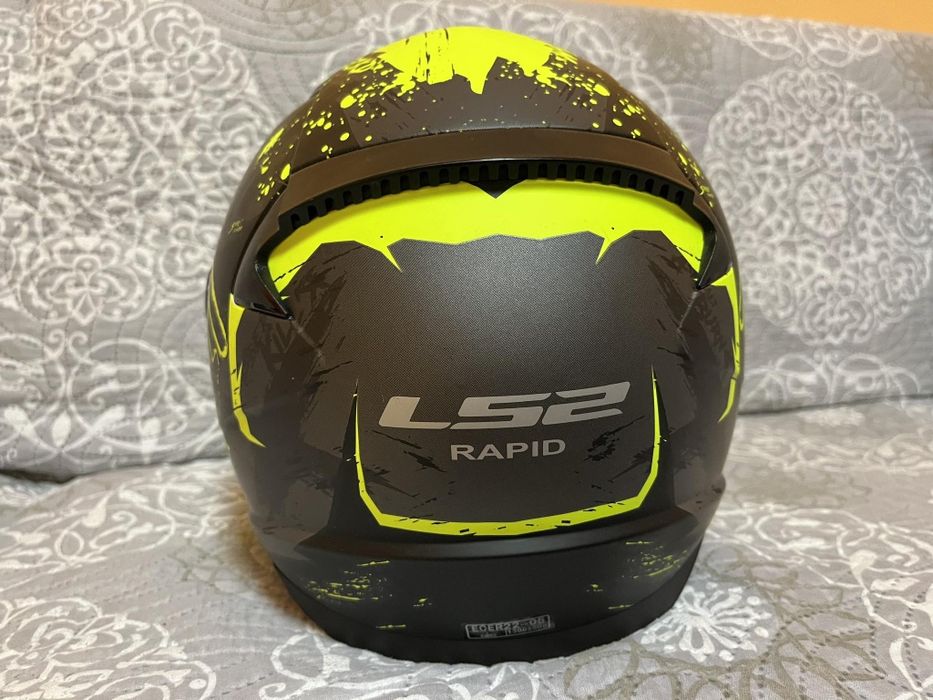 Каска за мотор LS2