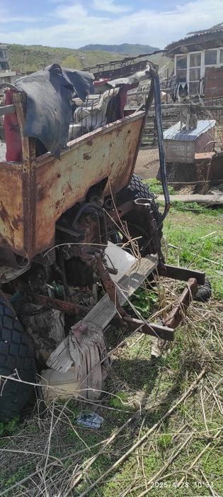 Продам трактор ДТ-20