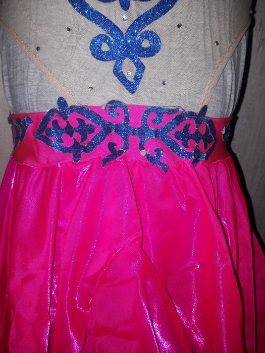 продам танцевальный костюм