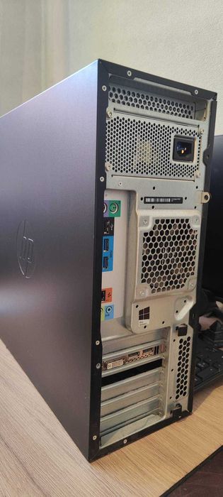 Hewlett Packard Z440