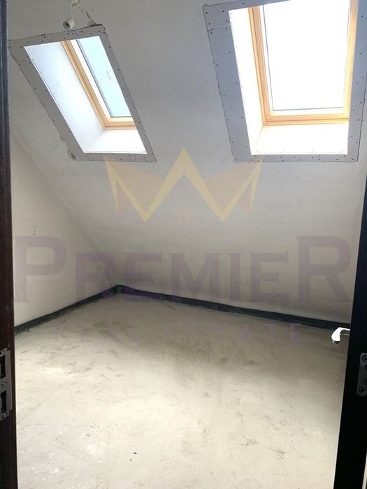 Продава се Тристаен апартамент в София, Зона Б-18 - 101 кв.м за 2196 €/кв.м - Снимка #2