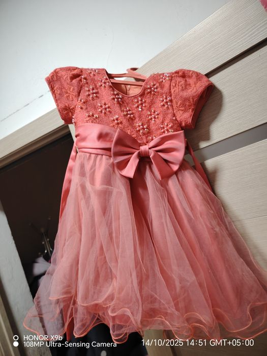 Праздничные платья