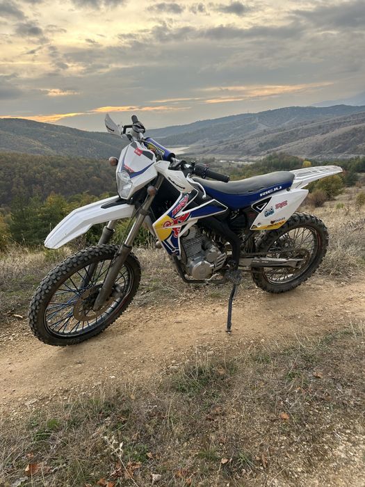 Rieju MRT 125cc отлично състояние!!!