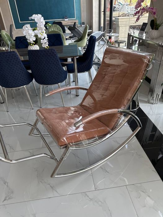 Sovg'a uchun juda zor kreslo kachalka Кресло-качалка для вашего уюта