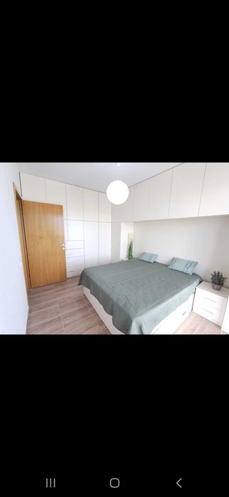 Privat, inchiriez studio doua camere, Tractorul,parcare/boxa
