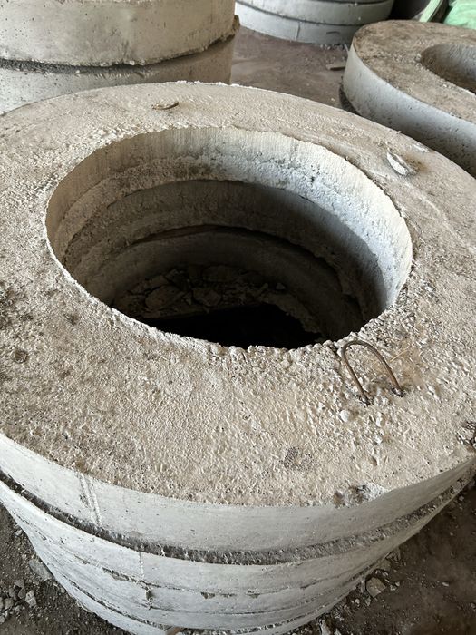 Железобетонные кольца в Иссыке