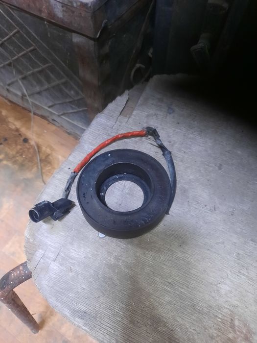 Магнит компрессора