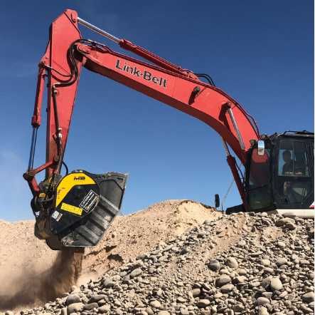 Cupa concasor MB Crusher BF80.3 S4 pentru excavatoare 18-29 ton