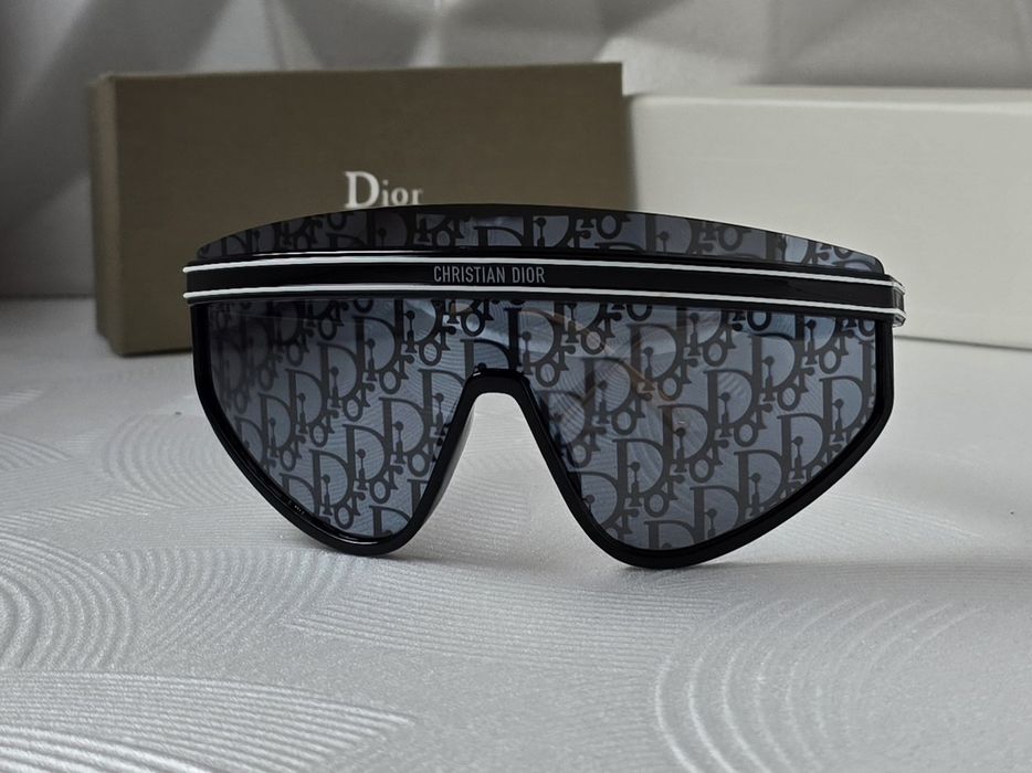 Дамски слънчеви очила маска