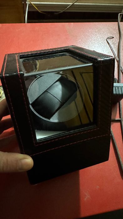 Кутия за съхранение / навиване на автоматичен часовник