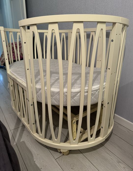 Продам детскую кровать-трансформер