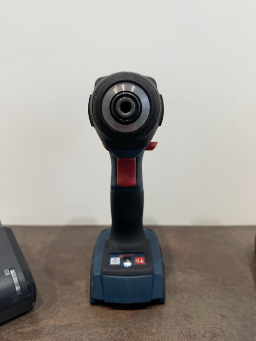 Ударен винтоверт bosch