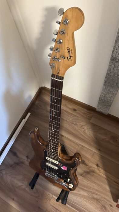 Chitara electrica bullet squier modificata