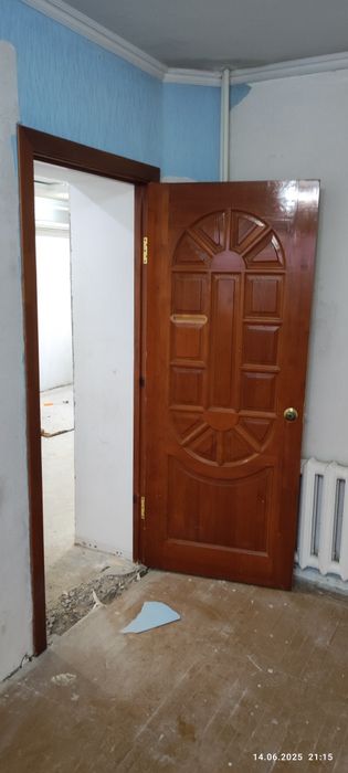 Двери деревянные