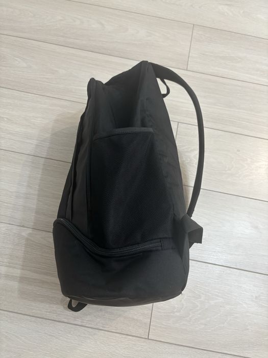 Продам рюкзак Kelme