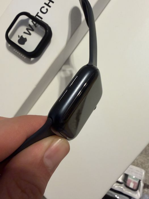 Apple Watch SE (Gen 2) 40 mm Midnight