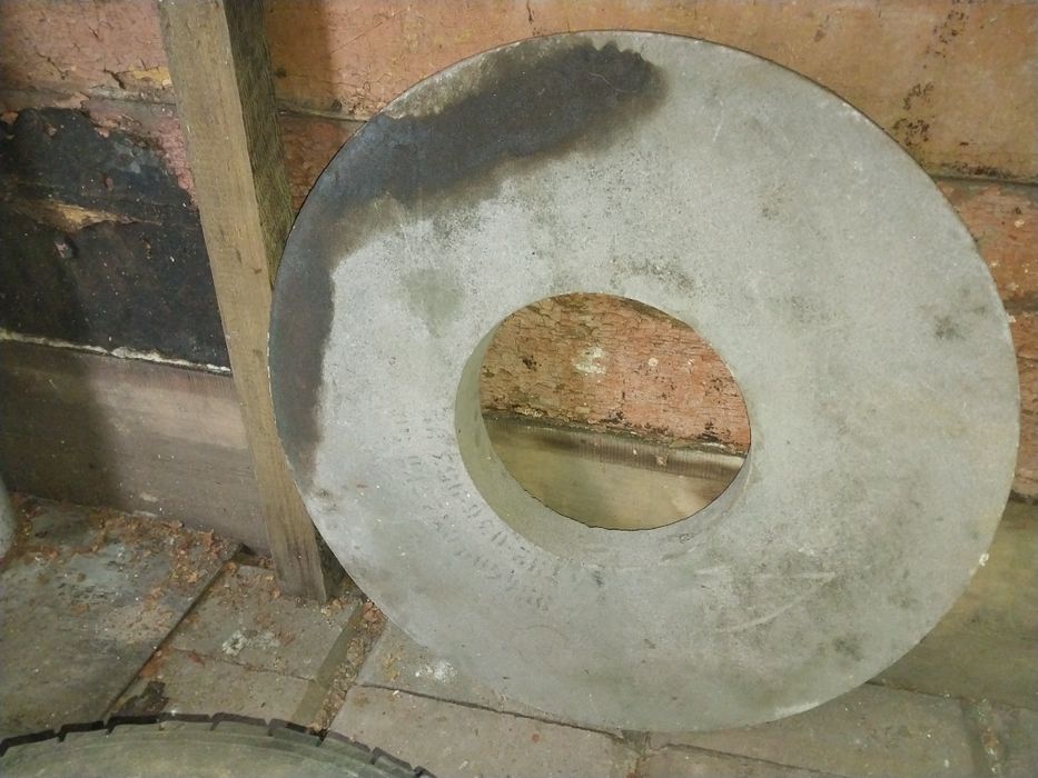 Продам точилную камень