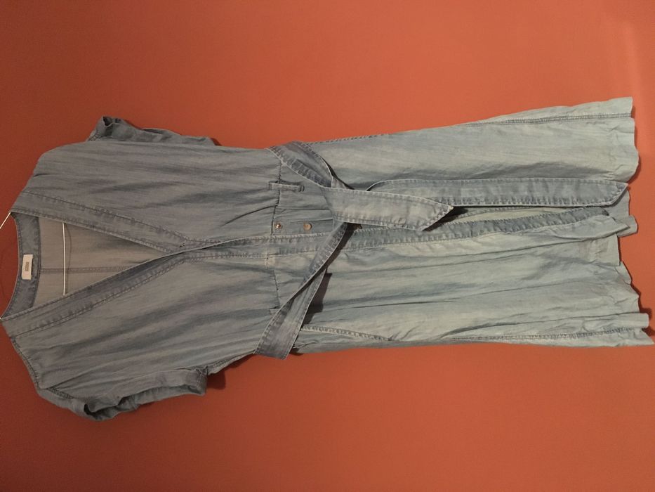 Дамска рокля Close