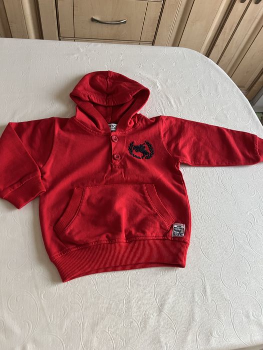 Кофта с карюшоном для новорожденных