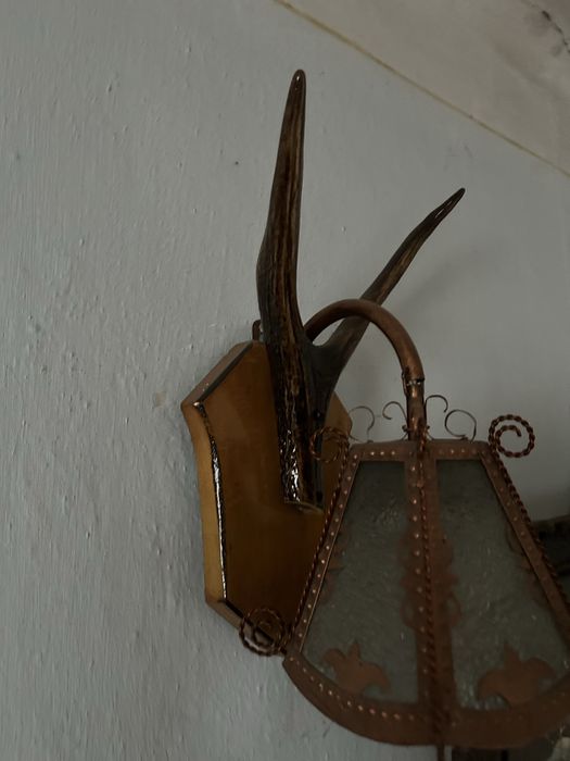 Candelabru din coarne de cerb