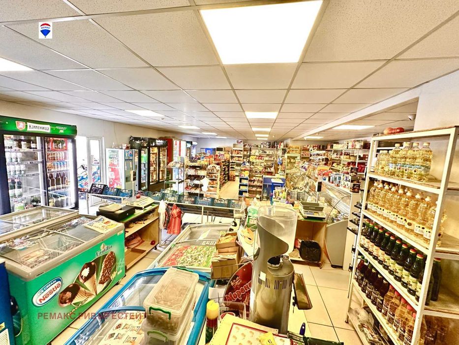 Продава се Магазин в Русе, Чародейка - Север - 156 кв.м за 2276 €/кв.м - Снимка #1