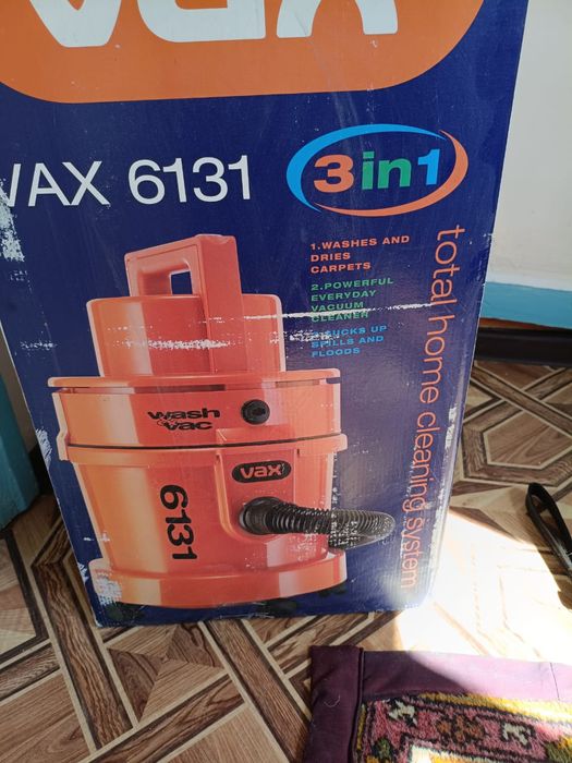 Моющий пылесос Vax 6131