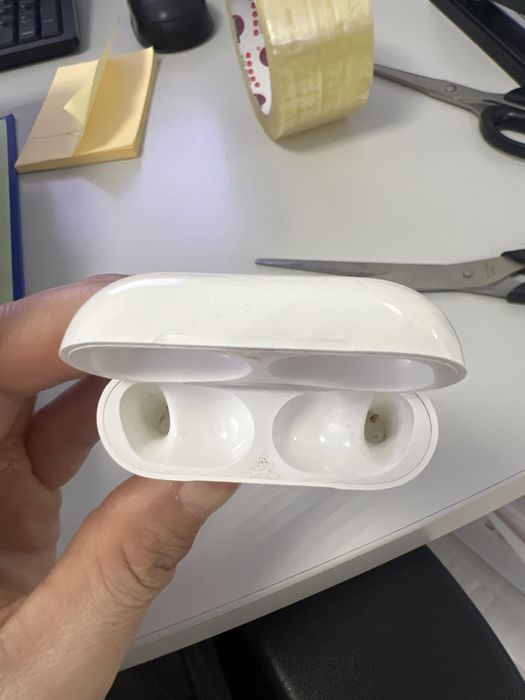 Кейс от Air Pods Pro оригинал