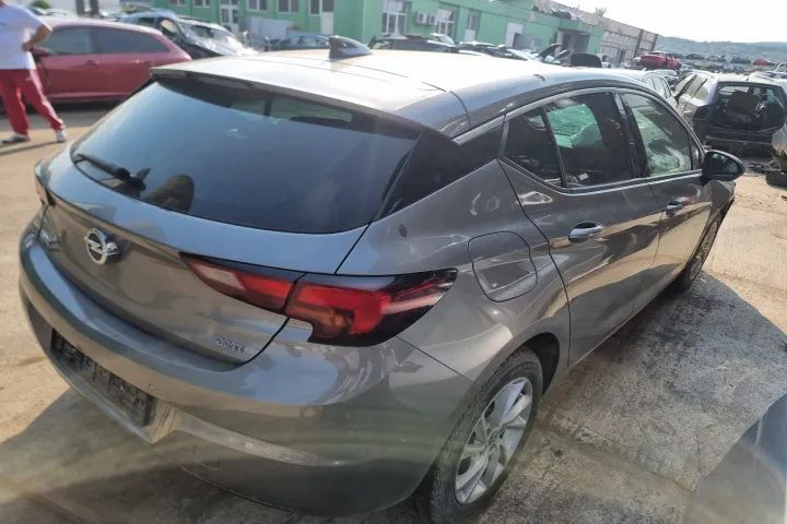 bara spate armatura stop tripla stanga dreapta  haion Opel Astra K motor 1.6cdti  136cp B16DTH dezmembrez