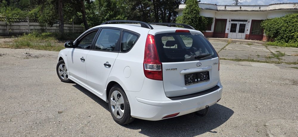 HYUNDAI i30 2012 — imagine 3