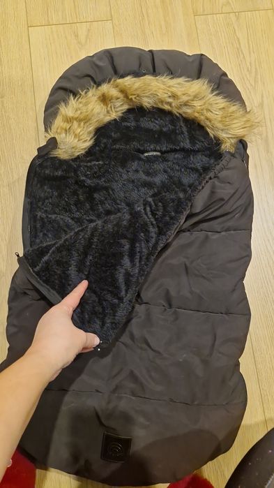 Husa neagra pentru carucior