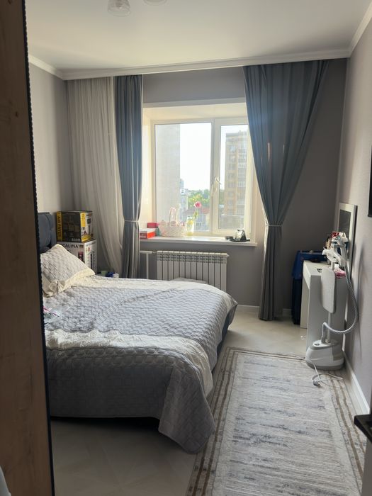 Продам 3 комнатную квартиру в центре