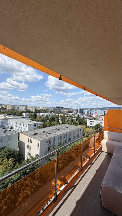 Apartament 2 camere si garaj