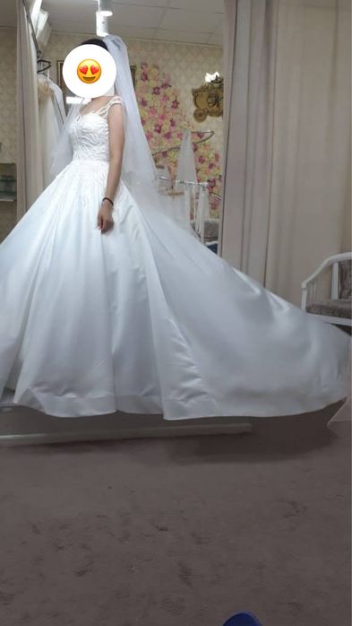 Продам очень красивое свадебное платье