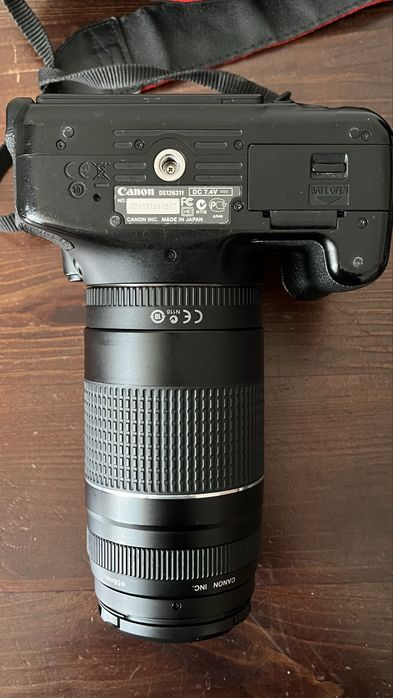 Canon 600d с обьективом