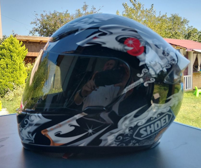 Shoei 100€  arai-100€