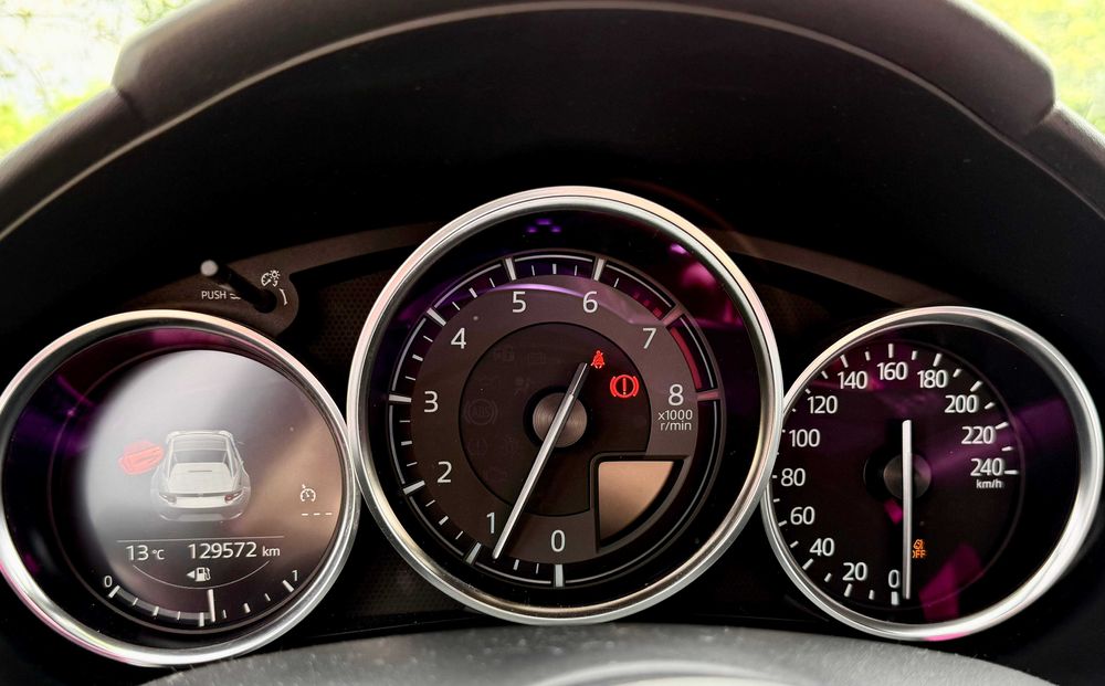 Mazda Mx-5 ND-RF - автомобил за ценители на бързите скорости и естетиката