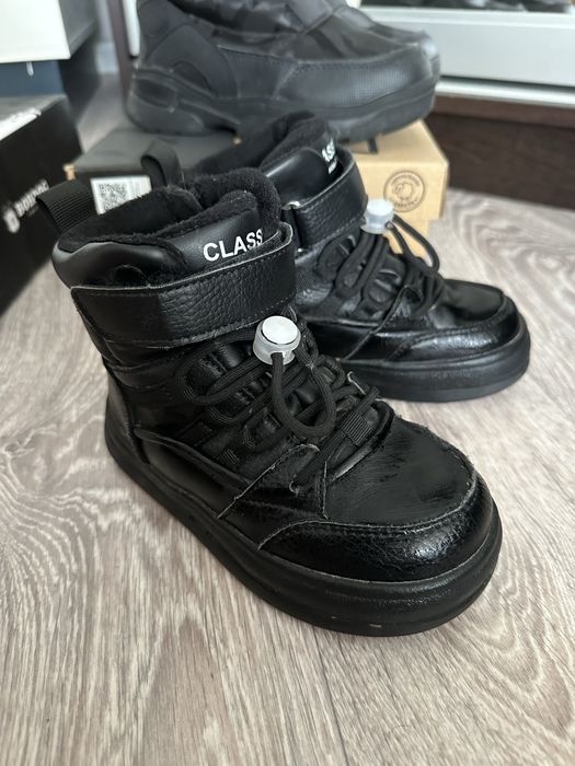 Продам зимние запоги 29 размер