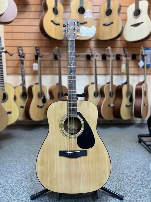 Гитара YAMAHA f 310